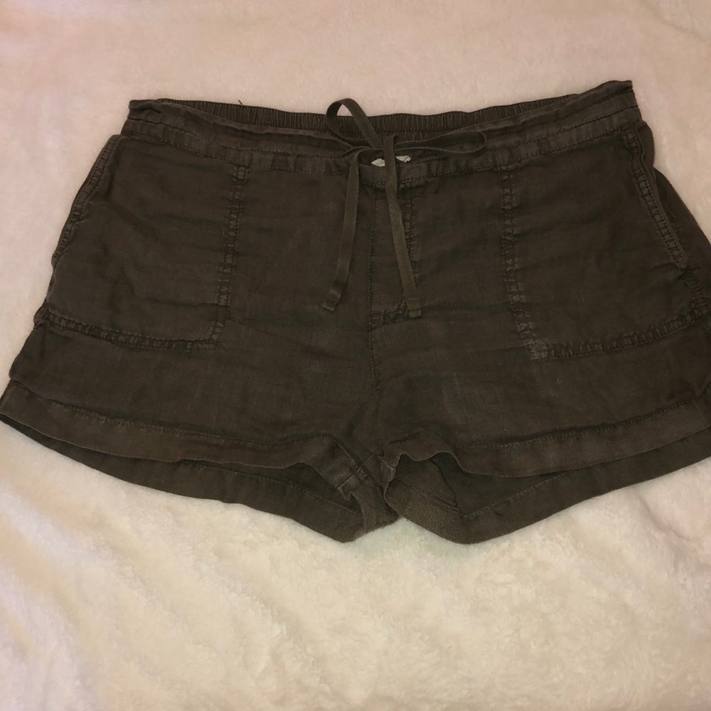 Nordstrom Caslon shorts size L